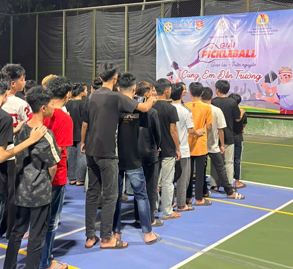 Tiếp Bước Đến Trường Cho Học Sinh Ngh&egrave;o &ndash; Lan Tỏa Y&ecirc;u Thương Qua Giải Pickleball Thiện Nguyện